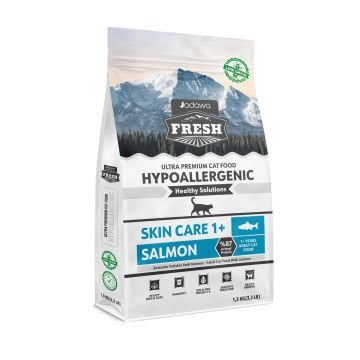 FRESH YETİŞKİN SOMONLU ŞAĞLIKLI CİLT DESTEKLİ KEDİ MAMASI 1,5 KG